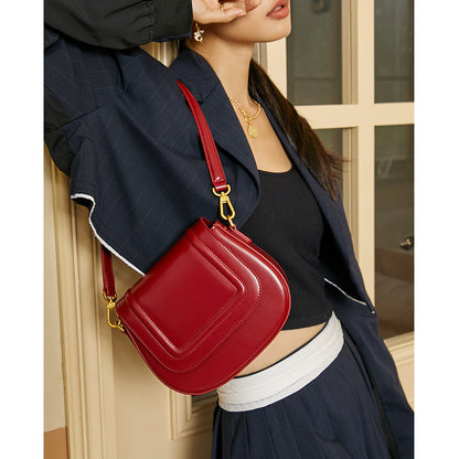 Genuine leather shoulder underarm bag women's new fashion women's bag crossbody bag niche high-end saddle bag small bag