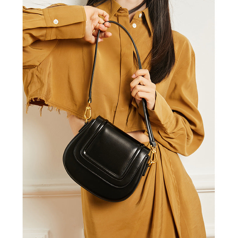 Genuine leather shoulder underarm bag women's new fashion women's bag crossbody bag niche high-end saddle bag small bag