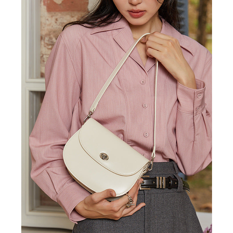 One-shoulder armpit bag for women, new commuter bag, genuine leather saddle bag, high-end niche cowhide crossbody bag