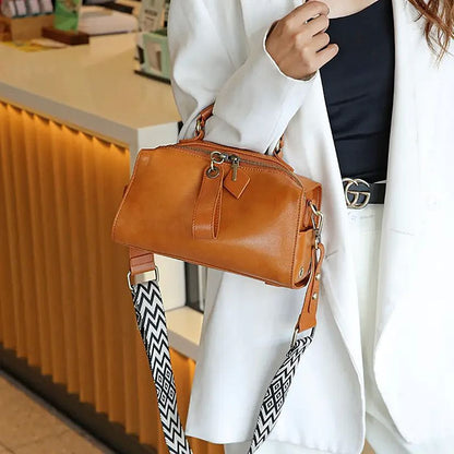 High-end niche design armpit bag genuine leather women's bag new autumn and winter fashion commuter bag single shoulder cross-body bag