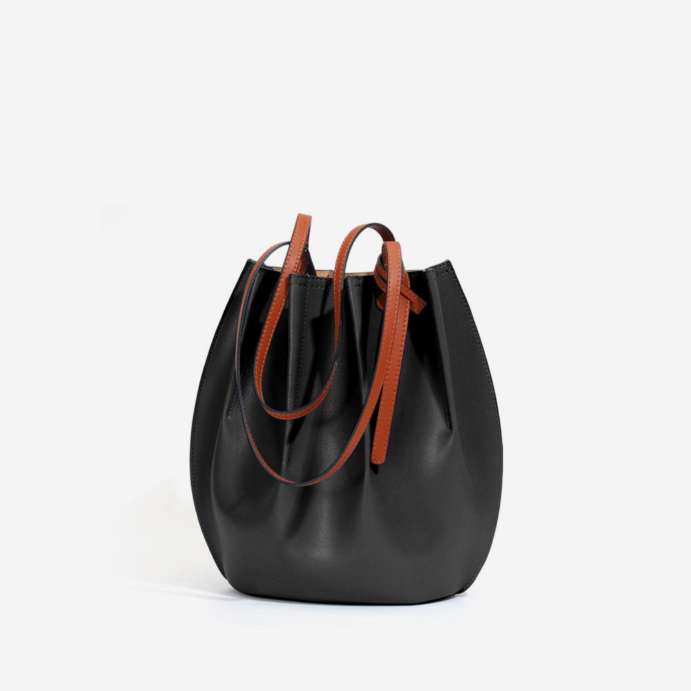 Spring new top-layer cowhide women's bag, fashionable and simple bucket bag, contrasting color, large-capacity vegetable basket, shoulder bag