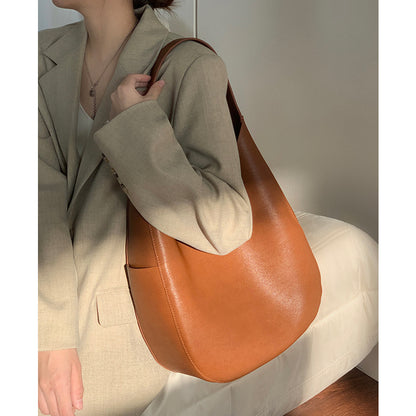 Cowhide Tote Bag Women's 2024 New Single Shoulder Large Capacity Commuting Bucket Bag Genuine Leather Niche Lazy Style Underarm Bag