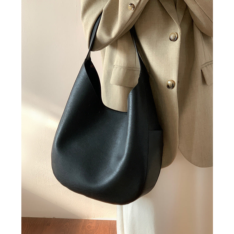 Cowhide Tote Bag Women's 2024 New Single Shoulder Large Capacity Commuting Bucket Bag Genuine Leather Niche Lazy Style Underarm Bag