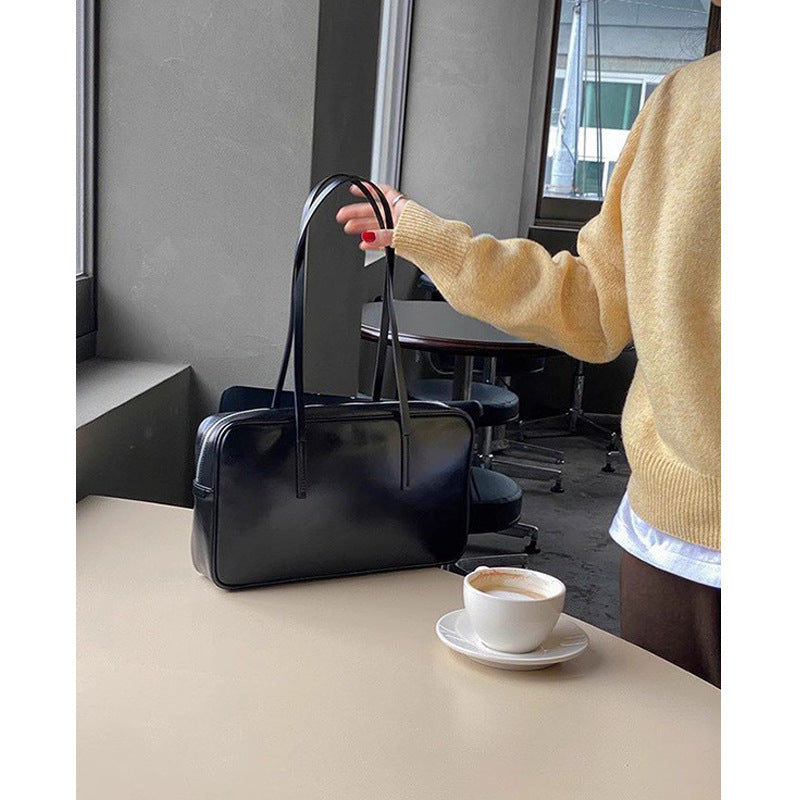 Simple shoulder bag for women, versatile large-capacity bag, high-end leather armpit bag, new niche tote bag for women