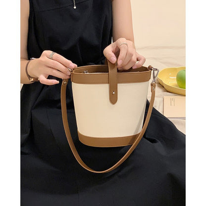 Small bucket bag for women 2024 new cowhide shoulder bag niche fashion contrasting crossbody bag high-end genuine leather bag for women