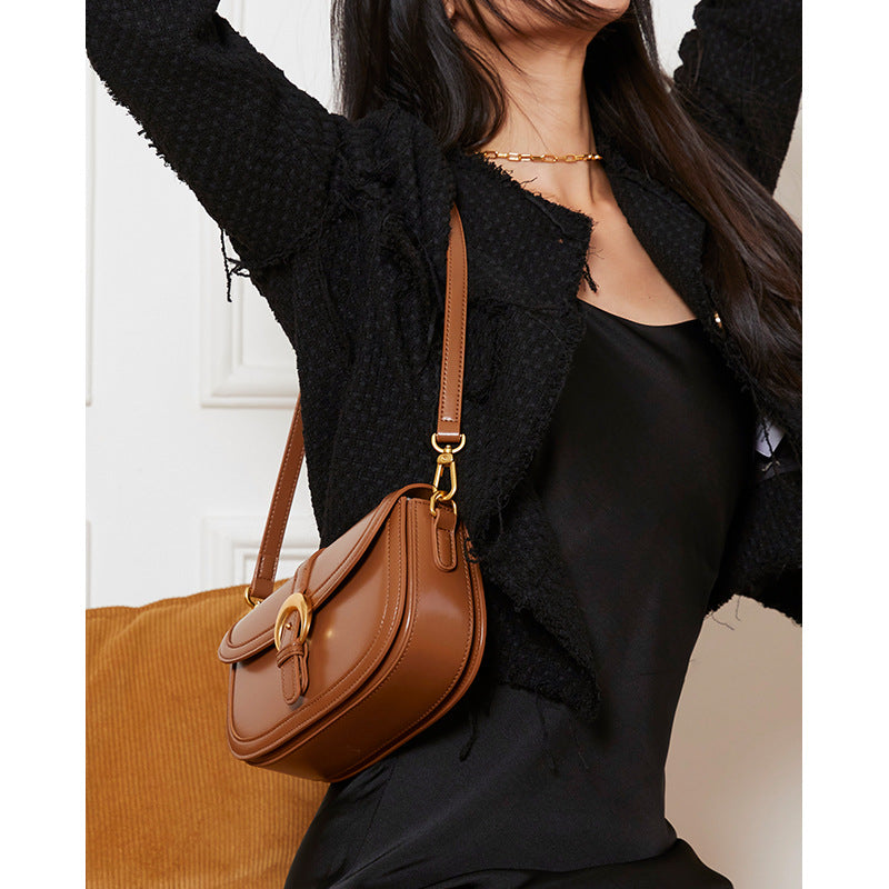 Temperament single shoulder armpit bag for women 2024 new genuine leather women's bag high-end crossbody bag niche design saddle bag