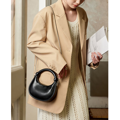 Spring and summer new style 2024 cowhide crescent bag women's shoulder bag temperament handbag genuine leather women's bag chain crossbody bag