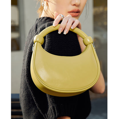 Spring and summer new style 2024 cowhide crescent bag women's shoulder bag temperament handbag genuine leather women's bag chain crossbody bag